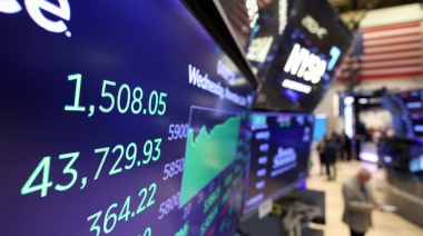 Pese a la salida del cepo caen las acciones de empresas líderes y sube el riesgo país