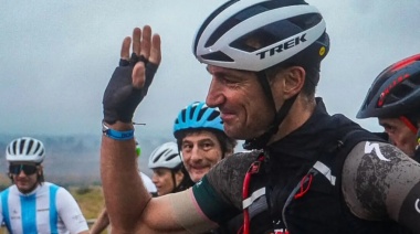 Lionel Scaloni Corrió El Desafío Río Pinto De Mountain Bike Con Su Cuerpo Técnico