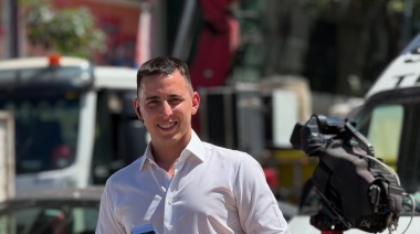 Libertarios Le Robaron El Celular A Un Periodista Que Cubría El Cierre De Campaña De Adorni