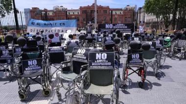 El gobierno promulgó la Ley de Emergencia en Discapacidad, pero suspende su aplicación