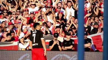 Maximiliano Salas atacó a Diego Milito tras eliminar a Racing de la Copa Argentina