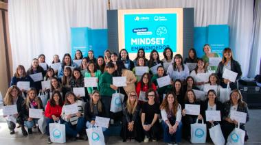Más de 100 mujeres participaron de Curso para Emprendedoras