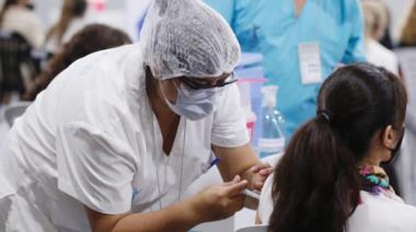 El Presidente lanzó una campaña de vacunación para la presencialidad plena en escuelas
