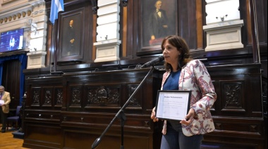 Premian la labor legislativa de la diputada provincial Sánchez Jauregui