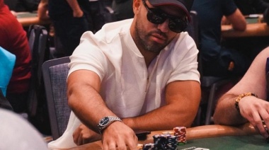 El Kun Agüero sorprende y se luce en el Mundial de Póker en Las Vegas
