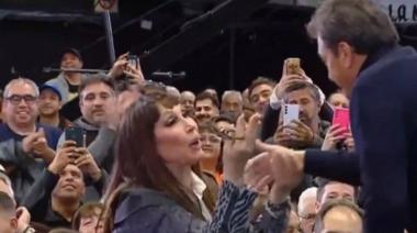 “Mami Mo”: Moria Casán interrumpió un acto de Sergio Massa y se volvió viral
