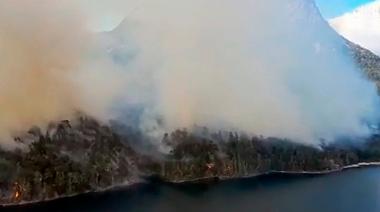 La Patagonia bajo llamas: se complica la situación en Los Alerces y crece un nuevo fuego en Bariloche