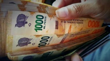 Por la inflación, el salario promedio de los trabajadores en blanco ya está debajo de la línea de pobreza