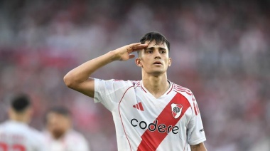 River goleó a Banfield por 3-1 y se acomoda en los puestos de clasificación a la Libertadores 2025