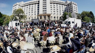 "Clase Pública" a la espera por el veredicto en la causa Vialidad