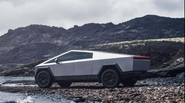 La Tesla Cybertruck (2025) Ya se Vende en el País