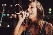 Murió Araceli Julio, Cantante de Satélite Kingston y Voz Contra los Recortes Oncológicos