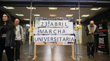 Se suman universidades privadas a la marcha en defensa de la Educación Pública