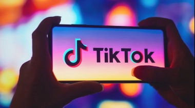 TikTok invierte 1.000 millones de dólares en mejorar su algoritmo antes de que las medidas de EE.UU. entren en vigor
