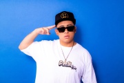 El disco de FMK la esta rompiendo toda