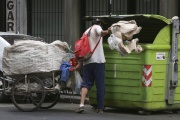 Canasta Básica en Argentina: Una Familia Tipo Necesitó Más de $986.586 para No Ser Pobre