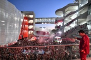 River Plate: Un mar de hinchas alienta al equipo en el Monumental