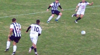 Gimnasia y Rivadavia achicaron distancia