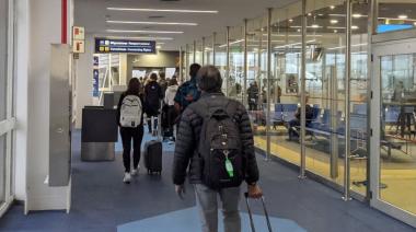 Se extiende el Fondo Nacional de Turismo hasta 2027 con un impuesto del 7% en pasajes al exterior