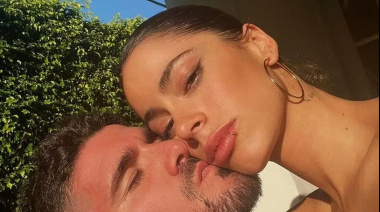 ¡De Marruecos a Buenos Aires! Tini Stoessel y Rodrigo De Paul Vuelven con Anillo de Compromiso