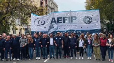 Gremio de Trabajadores Aduaneros Rechaza la Disolución de la AFIP y Denuncia Despidos Masivos