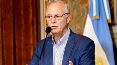 Gollan pidió "dejar de bolichear" mientras se avanza con la campaña de vacunación