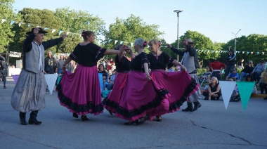 Necochea Celebra la Fiesta del Folclore y la Tradición en el Parque Miguel Lillo