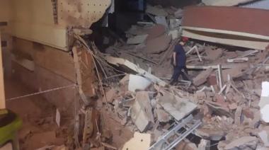 Derrumbe en Villa Gesell: Una Persona Fallecida y Rescate en Curso