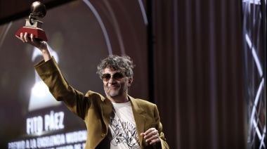 Fito Páez recibió el Grammy Latino por ser "parte del gran laboratorio artístico argentino"