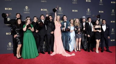 "The Crown" y "Gambito de Dama" fueron elegidas como lo mejor de la televisión en los Emmy