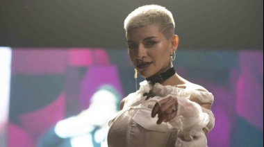 Tras su exitosa gira internacional, Cazzu presenta el single y video de "Castigo"