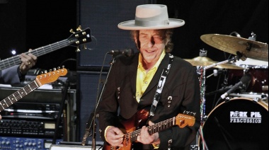 Bob Dylan sale en una nueva gira para presentar su último disco
