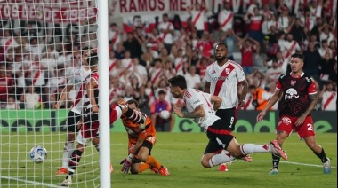River le ganó a Instituto en el último minuto con un gol de Gonzalo Montiel