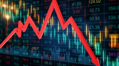 Colapso Bursátil se Profundiza: Trump Exige Bajada de Tasas y el Mercado se Estremece