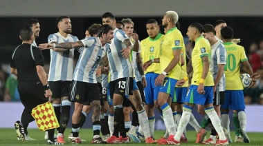 La Selección argentina habla adentro de la cancha: clasificación al Mundial y baile histórico a Brasil
