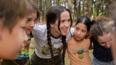 "Campamento con mamá": Una comedia argentina llena de risas y emociones, con Natalia Oreiro en el papel principal