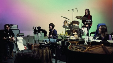 Peter Jackson ofrece en "Get Back" la ilusión de ver de cerca a Los Beatles