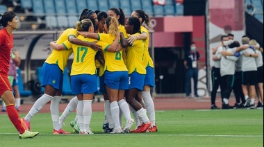 Se definieron los cuartos de final en fútbol para equipos femeninos