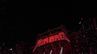 Airbag Brilló En River Con Un Histórico Show Ante Más De 70 Mil Fans