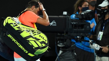 Rafael Nadal no sabe cuándo podrá volver a jugar pero "trabaja mucho" para recuperarse
