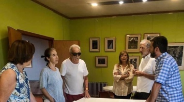 Obras de Antonio Seguí en el Centro Cultural Necochea Biblioteca Popular Andrés Ferreyra