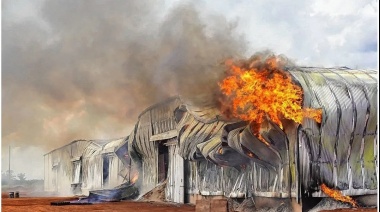 Incendio en la planta de yerba Playadito en Corrientes