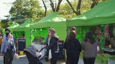 Vuelve "El Mercado" Con Ofertas De Productores En La Plaza Dardo Rocha