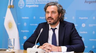 El canciller Cafiero, en permanente contacto con embajadora en Ucrania