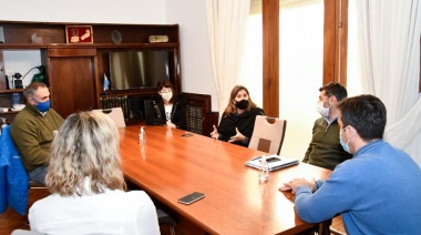 El Intendente recibió a los padres que pretenden la apertura de escuelas