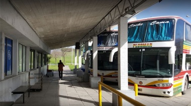 Ladrón intentó robarle a un pasajero en un micro de larga distancia y terminó en el hospital