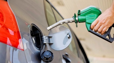El Gobierno oficializa el autoservicio de combustibles en estaciones de servicio