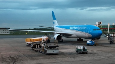 Jubilados y pensionados tendrán un descuento del 20% en los pasajes de Aerolíneas Argentinas