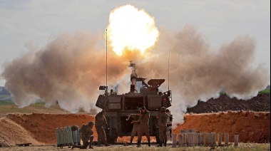 Israel redobla sus ataques en Gaza mientras los diplomáticos buscan una tregua