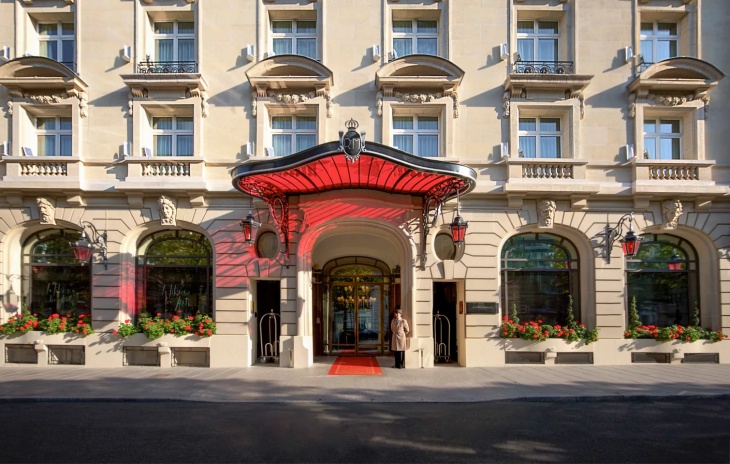 Le Royal, el hotel donde se alojaron Icardi y la China.